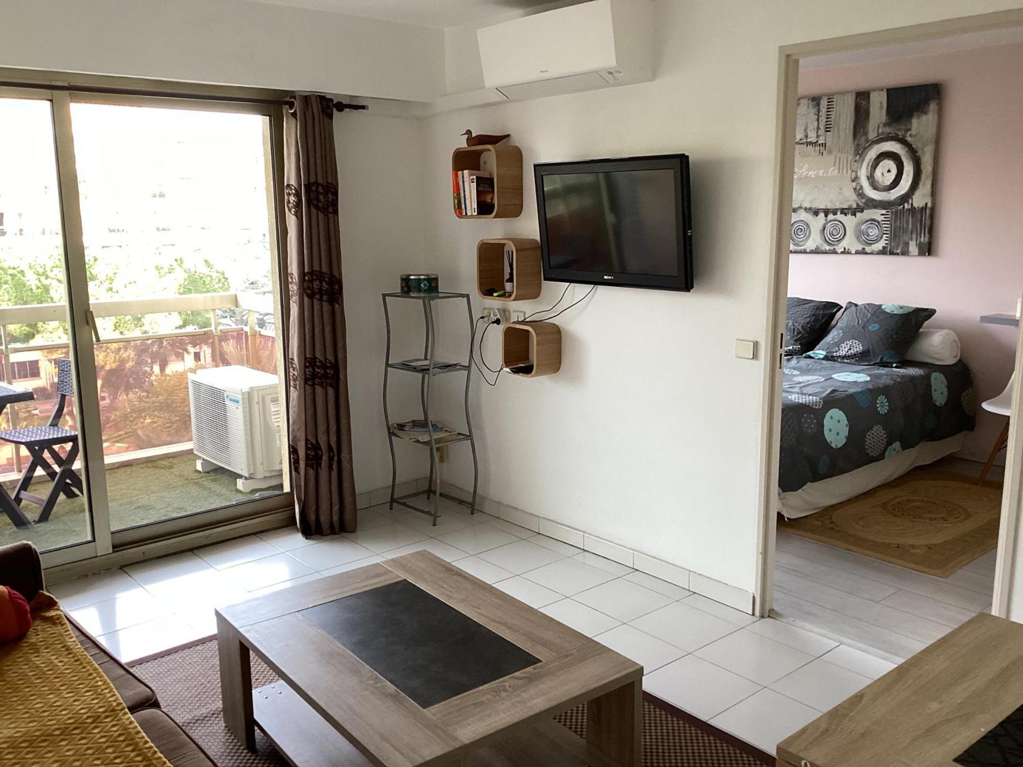 Appartement 2 Pieces Meubles A Juan Les Pins Антиб Экстерьер фото