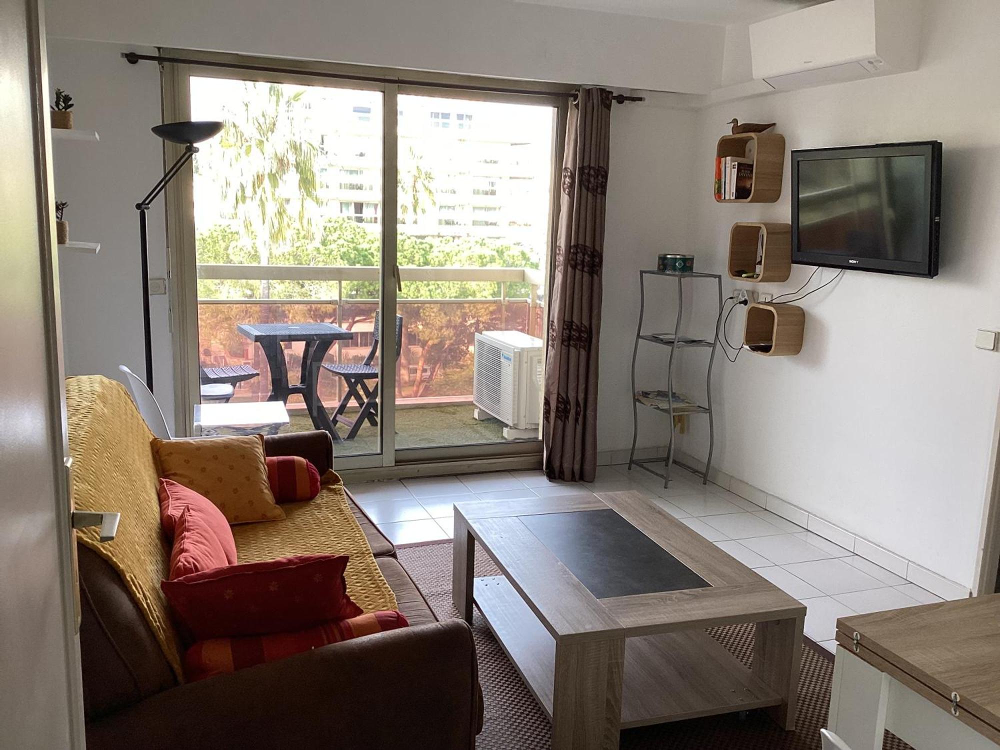 Appartement 2 Pieces Meubles A Juan Les Pins Антиб Экстерьер фото