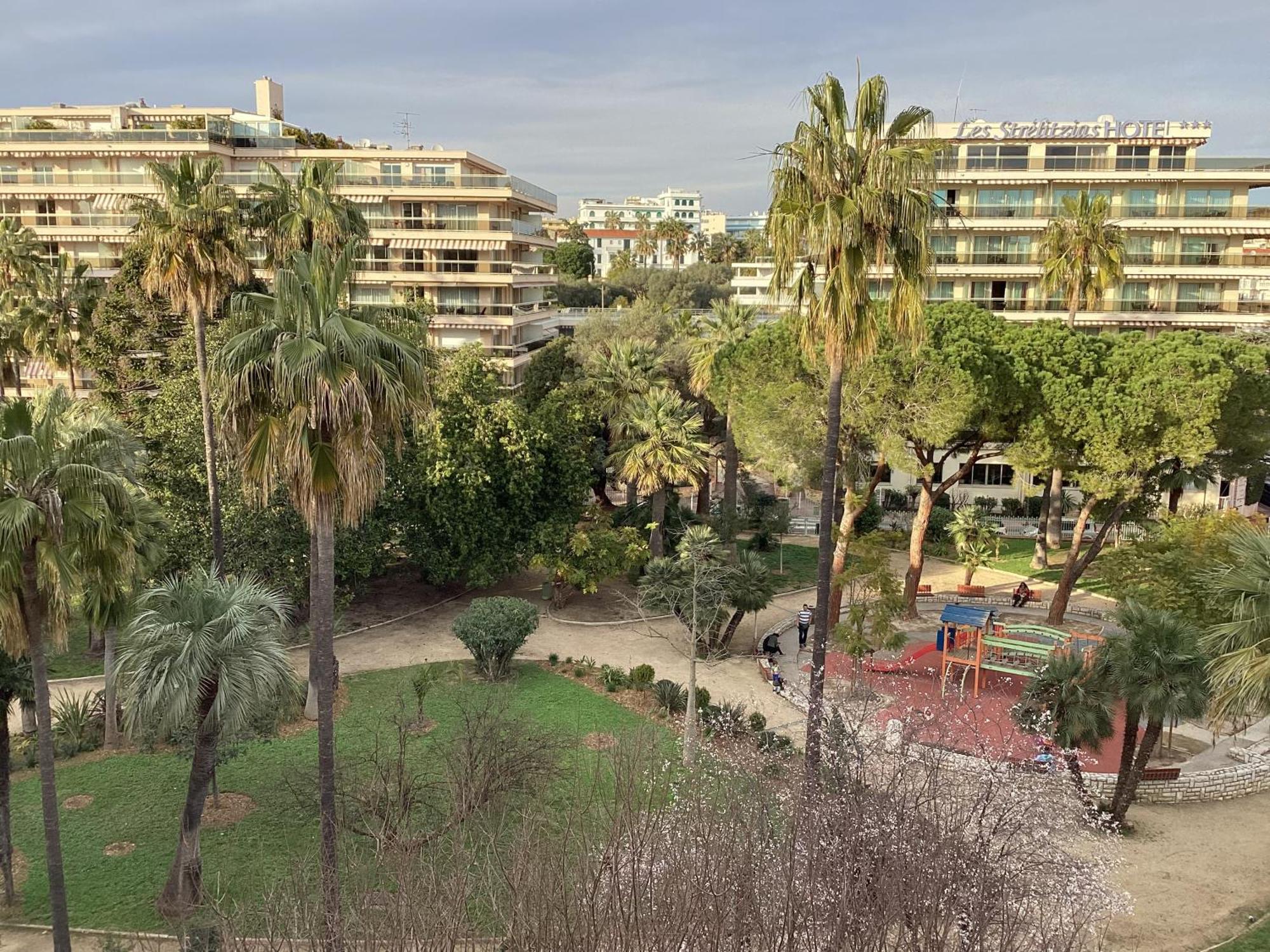 Appartement 2 Pieces Meubles A Juan Les Pins Антиб Экстерьер фото
